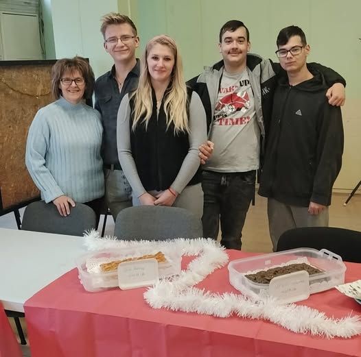 Jótékonysági sütivásár