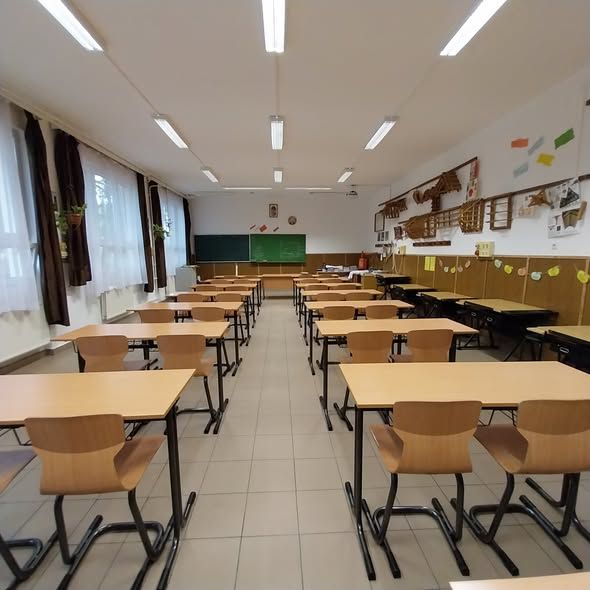 RRF-2.2.2-23 – 21. századi szakképző intézményfejlesztési program